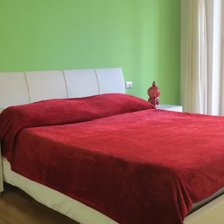 Appartamento Laura House *
